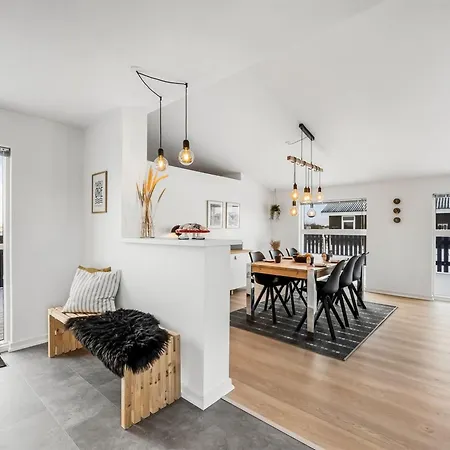 Damaskin - 300m From The Sea By Interhome *