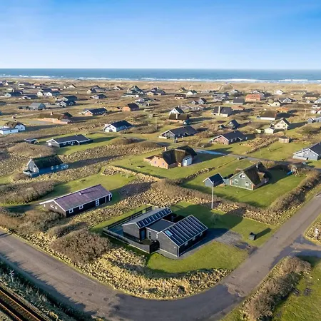 Damaskin - 300m From The Sea By Interhome *